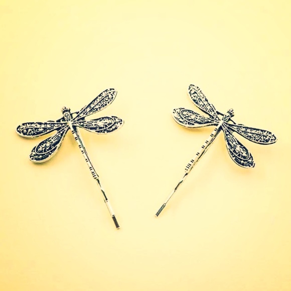 Set of Two Silver Dragonfly Hairpins - New With Tags - Picture 2 of 8
